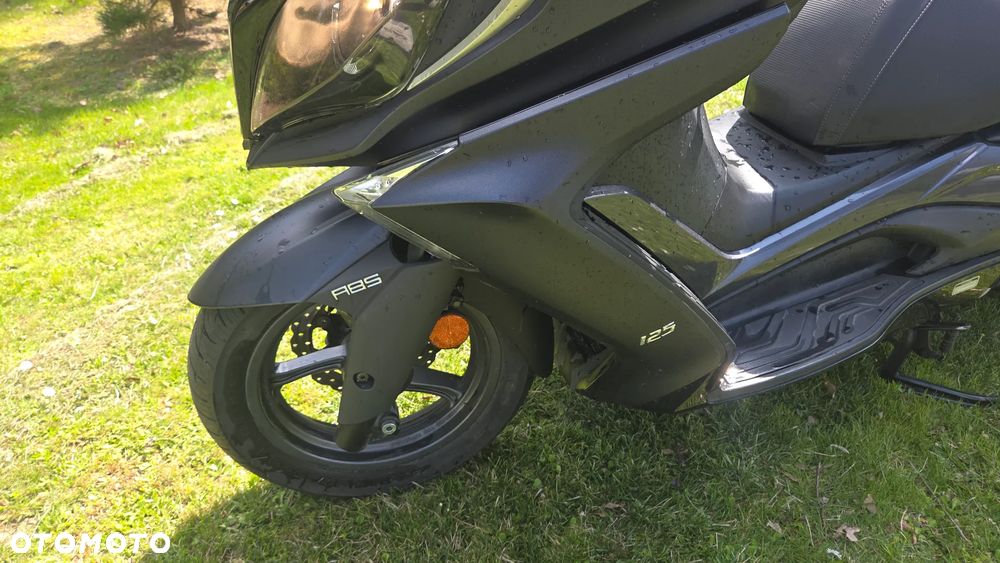 Kymco Downtown - 5