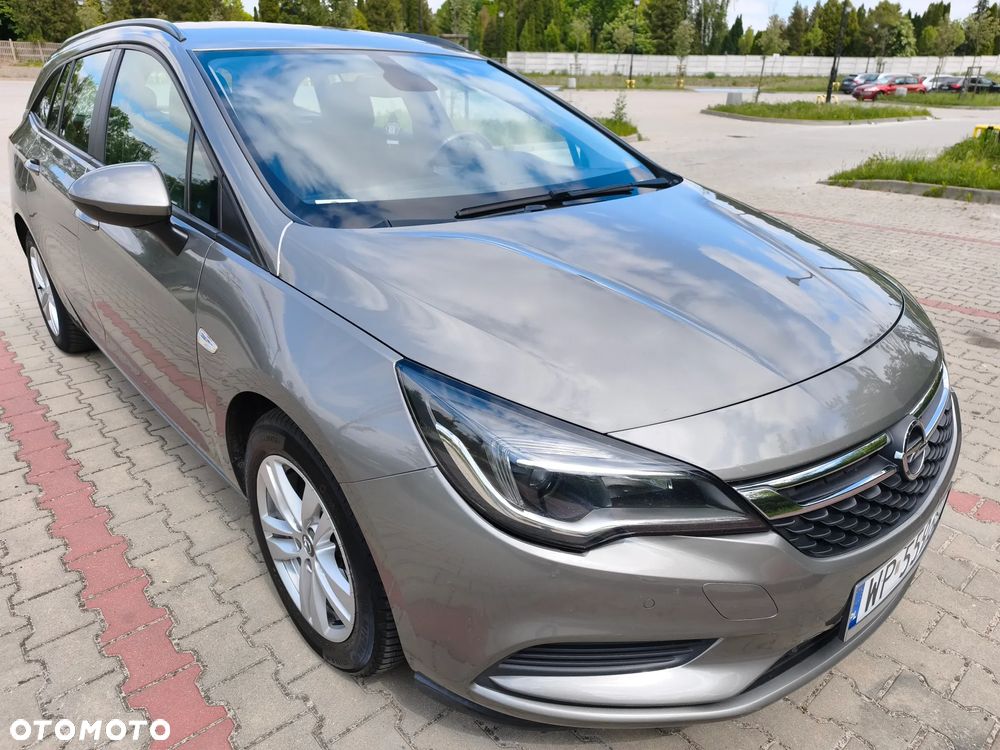 Opel Astra 1.6 CDTI Elite - 9