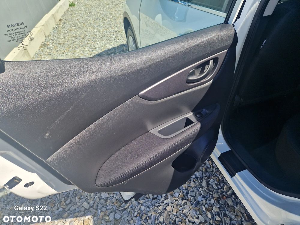 Nissan Qashqai - 11