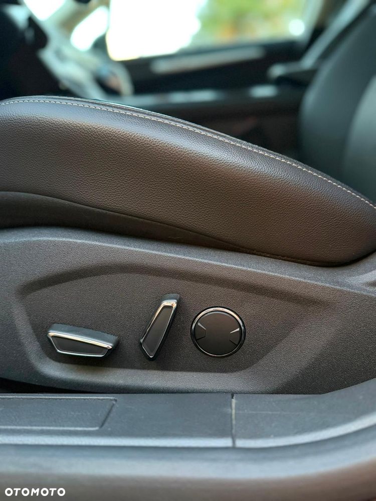 Ford Mondeo 2.0 TDCi PowerShift-Aut Allrad Titanium - 10