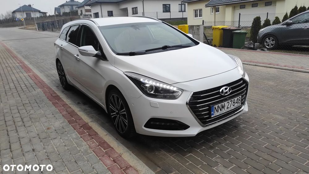 Hyundai i40 Kombi blue 1.7 CRDi DCT Premium - 2