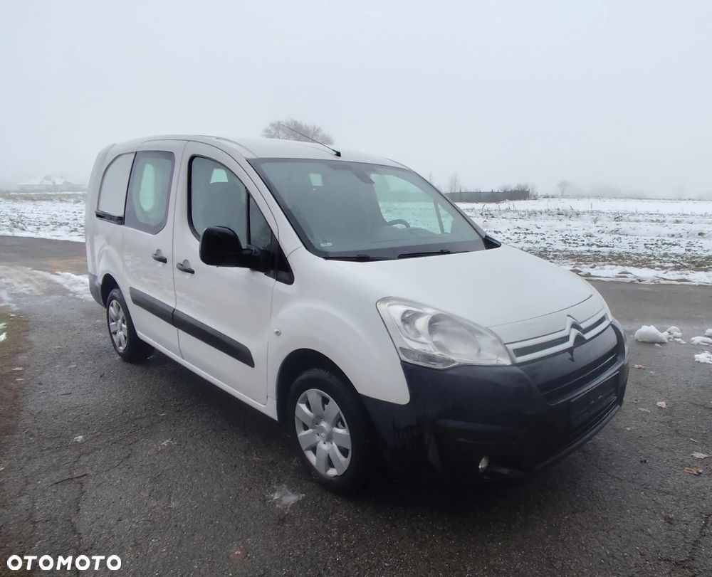 Citroën BERLINGO - 11