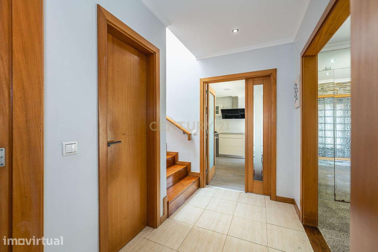 Moradia T4 Premium em Lavra – A Dois Passos do Mar - Grande imagem: 4/60