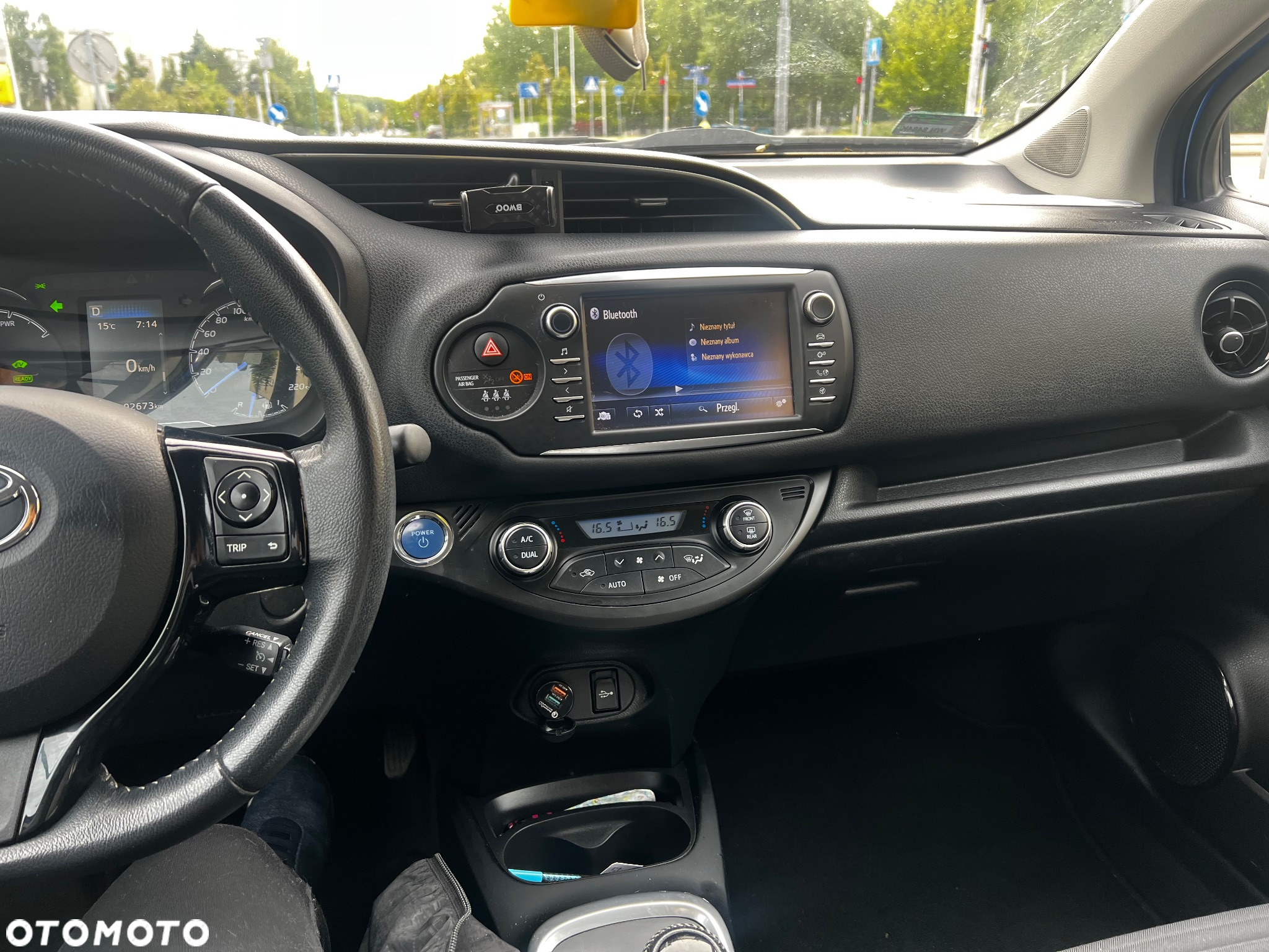 Toyota Yaris - 4