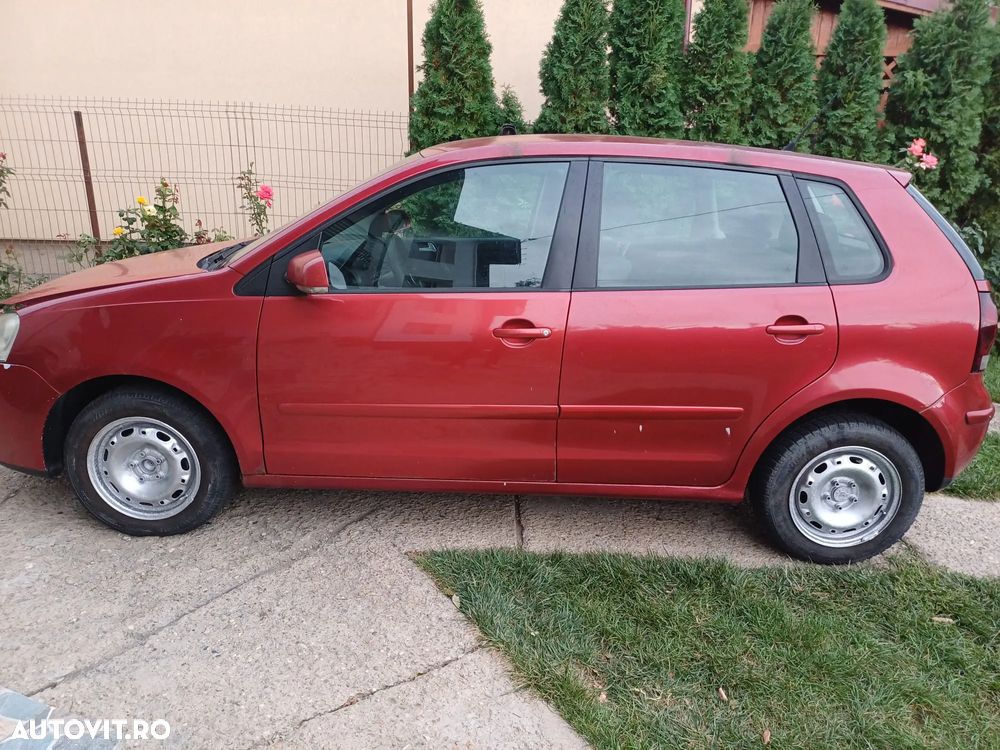 Volkswagen Polo 1.6 Trendline - 2
