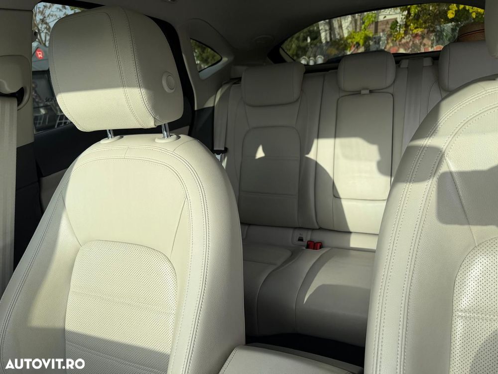 Jaguar E-Pace D150 AWD S - 8