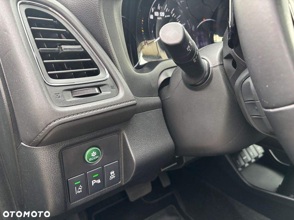 Honda HR-V 1.5 i-VTEC CVT Executive - 19