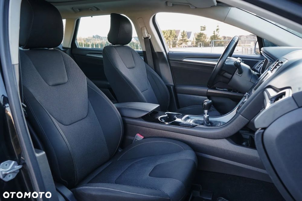 Ford Mondeo 2.0 EcoBlue Titanium - 19