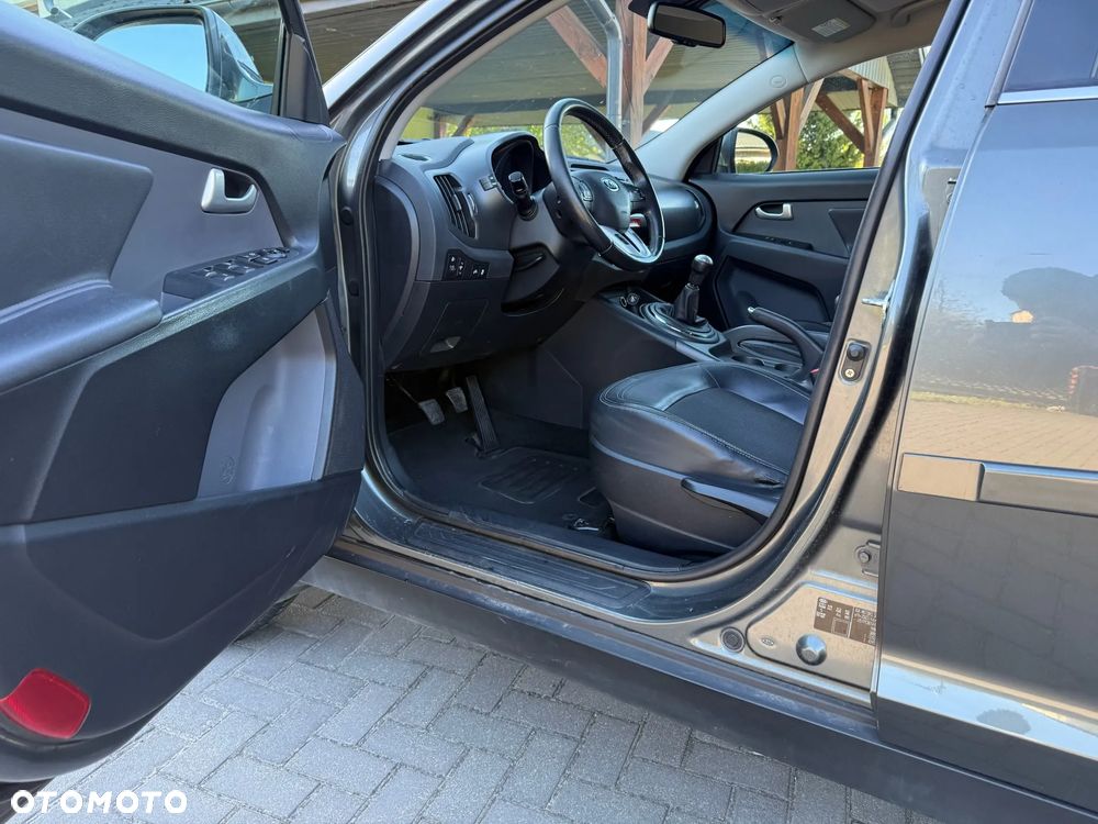 Kia Sportage - 15
