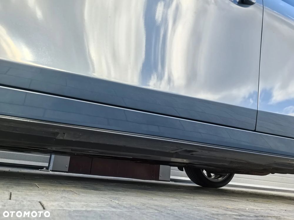 Mazda 3 e-SKYACTIV-G 2.0 M HYBRID DRIVE SELECTION - 25