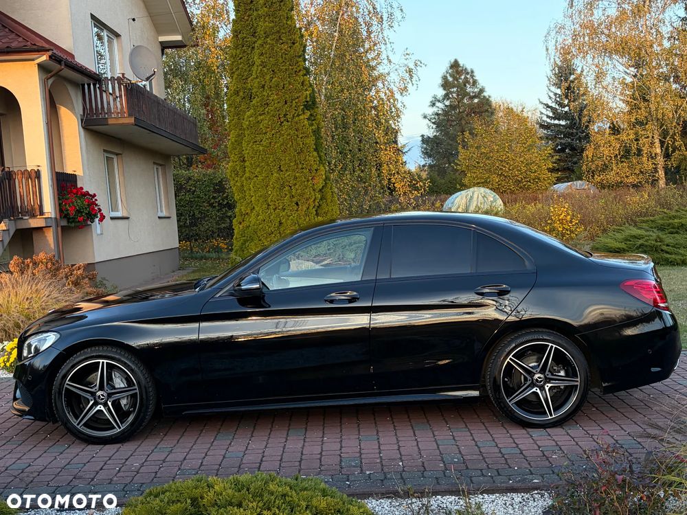 Mercedes-Benz Klasa C 180 9G-TRONIC AMG Line - 20