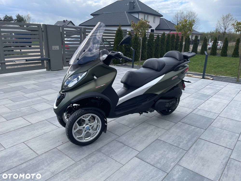 Piaggio MP-3 - 9