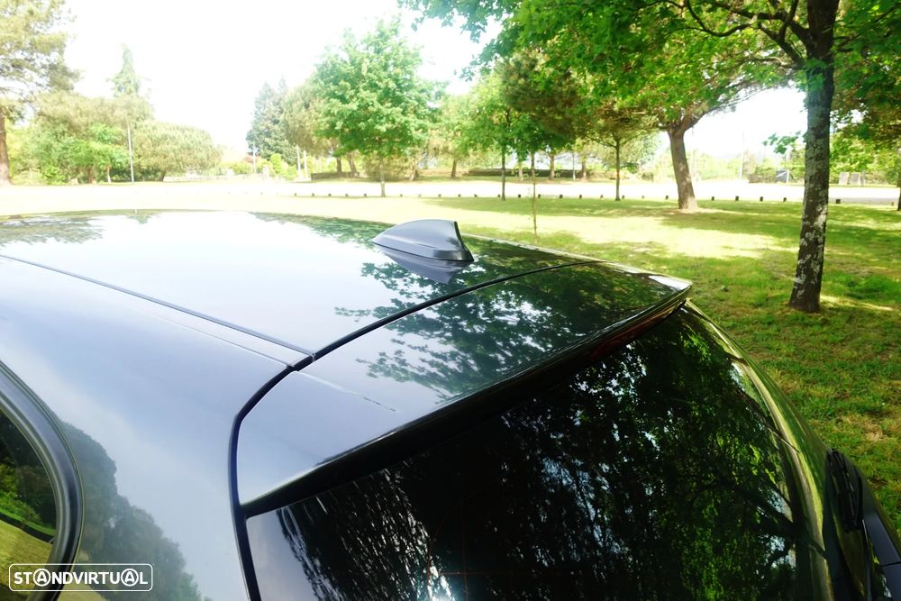 BMW 116 d Pack M - 27