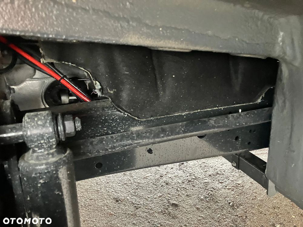 Iveco 3.0 Daily 35C16 kontener winda 750kg - 13