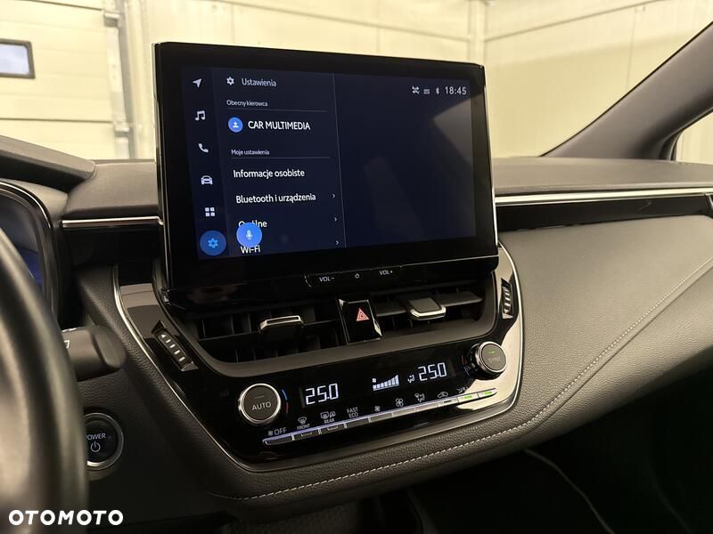 Toyota Corolla 1.8 Hybrid Comfort - 16