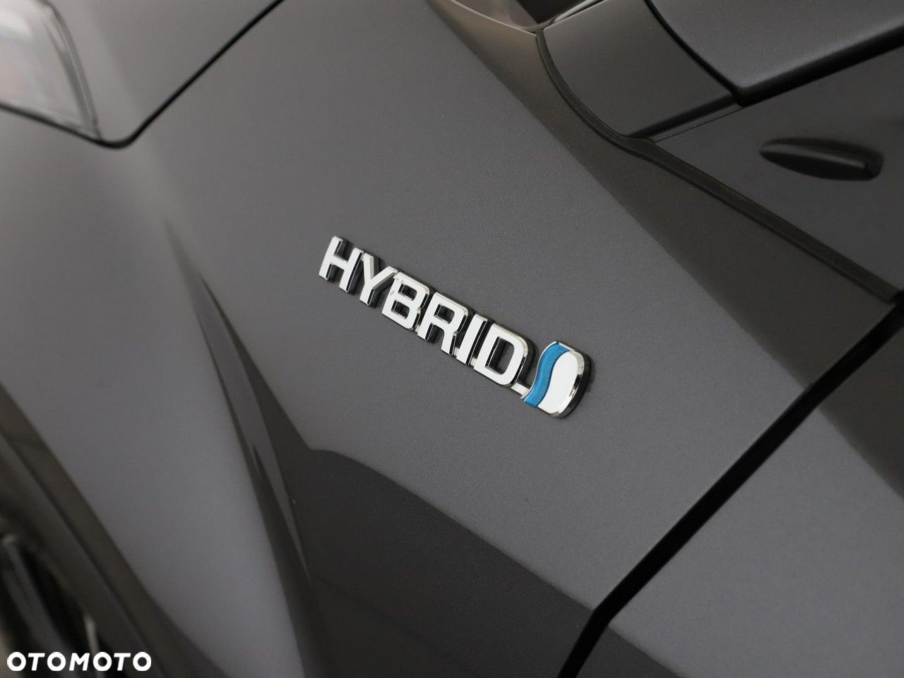 Toyota C-HR Hybrid Lounge - 37