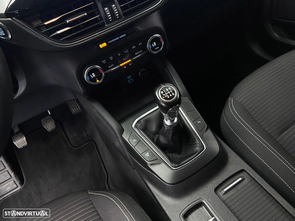 Ford Kuga 1.5 TDCi EcoBlue Titanium - 26