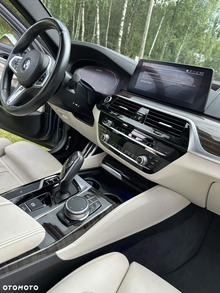 BMW Seria 5 - 19