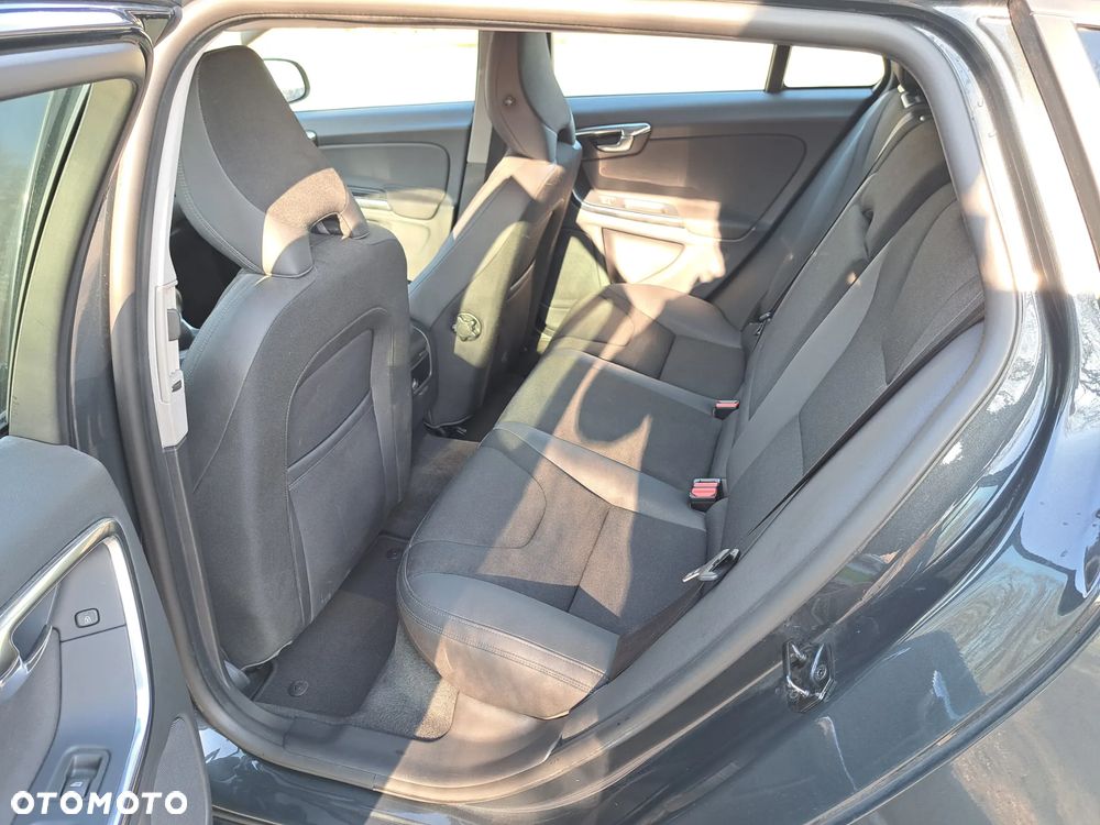 Volvo V60 D3 Kinetic - 15