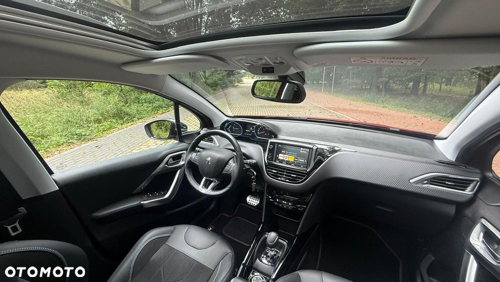 Peugeot 2008 PureTech 110 GPF Stop&Start EAT6 Style - 20