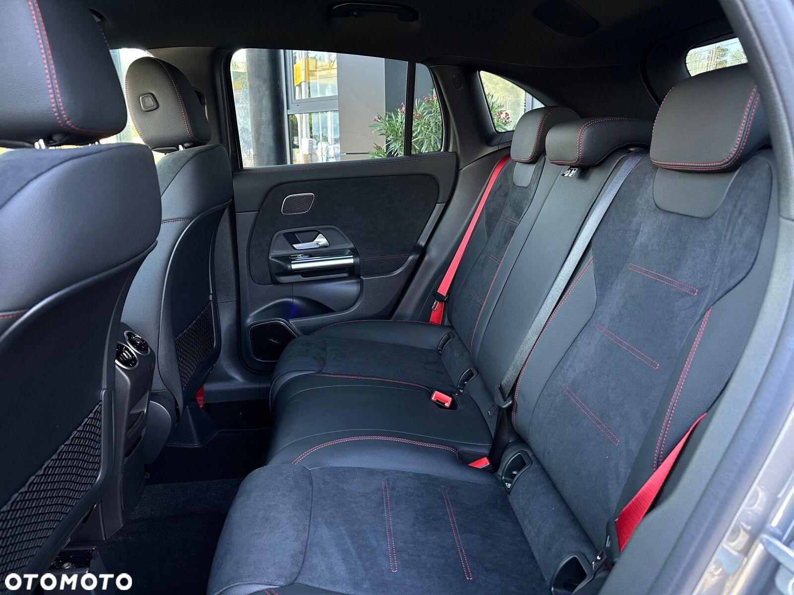 Mercedes-Benz GLA AMG 35 4-Matic - 10