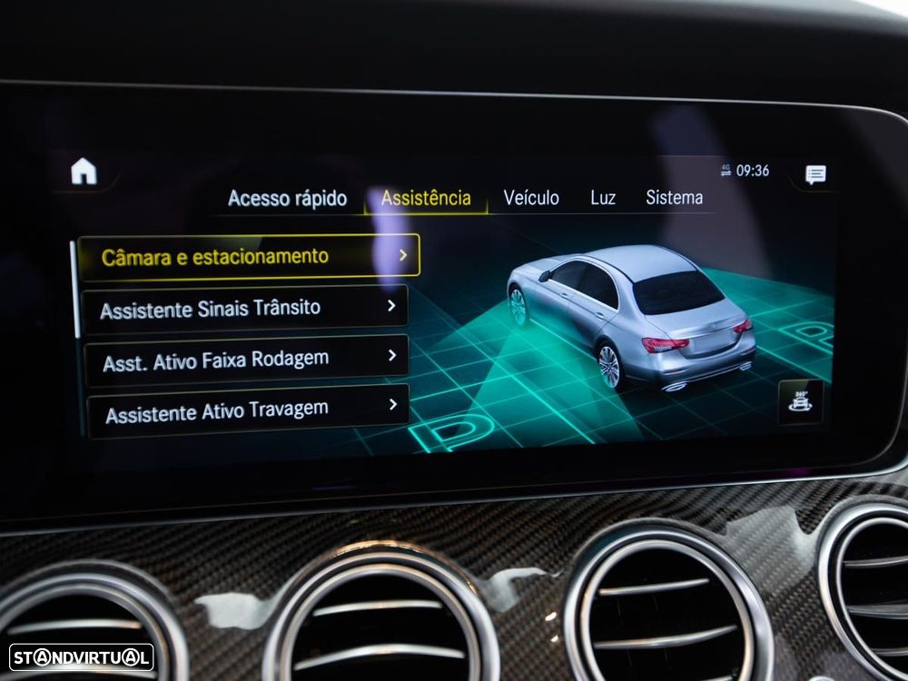 Mercedes-Benz E 300 de 4Matic 9G-TRONIC AMG Line — fotografia 36