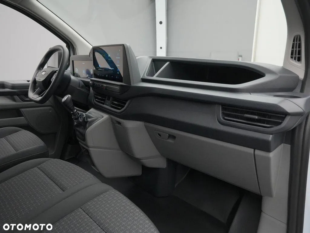 Ford Transit Custom DCIV L2 136KM Trend - 16