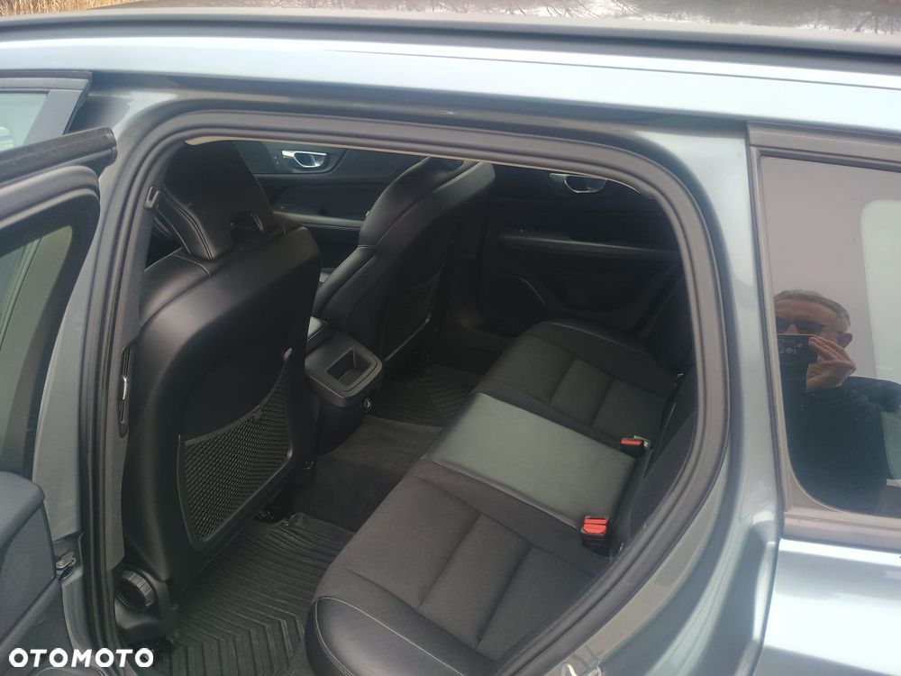 Volvo V60 D3 Geartronic Momentum - 7