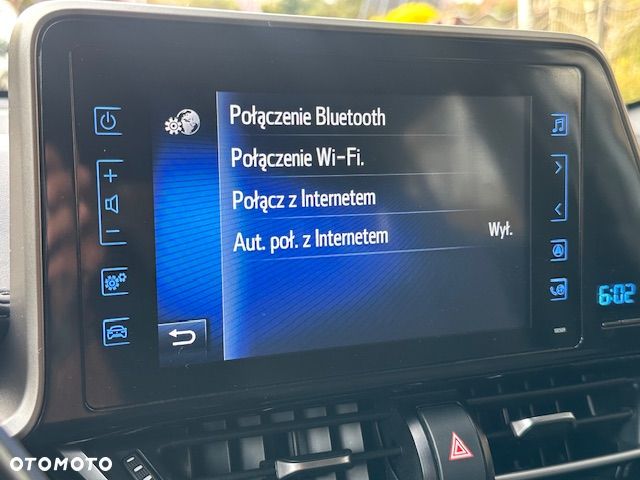 Toyota C-HR Lounge - 31