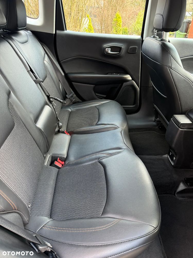Jeep Compass - 6