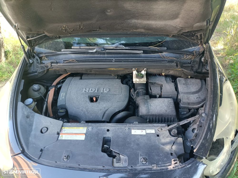 Citroën DS5 2.0 HDi Hybrid4 So Chic CMP6 - 10