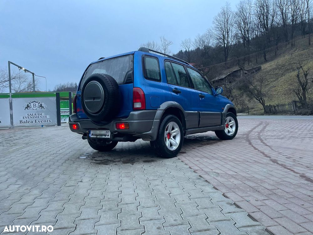 Suzuki Grand Vitara 2.0 TD - 2