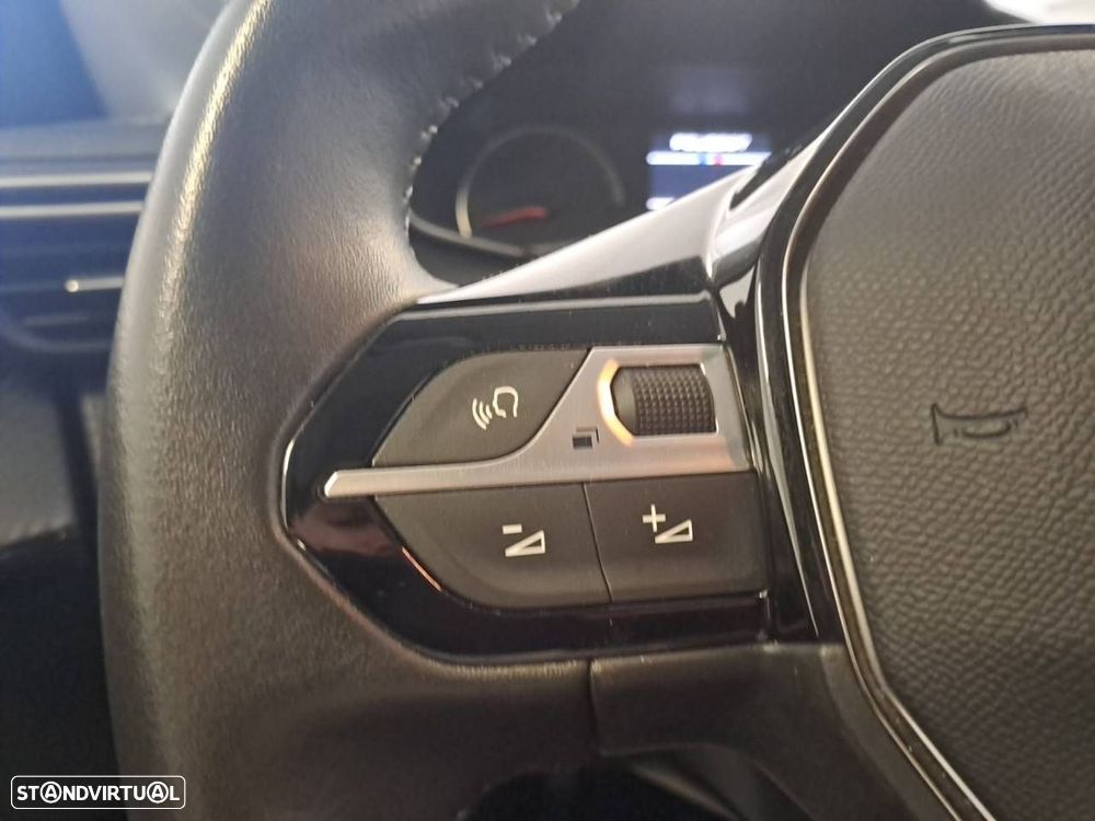Peugeot 208 1.2 PureTech Active - 15