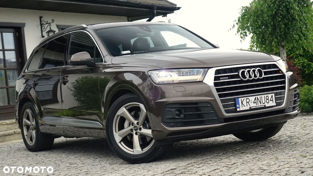 Audi Q7 - 3