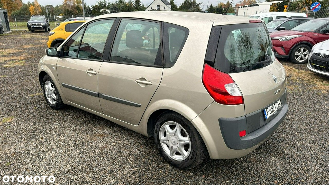 Renault Scenic - 3