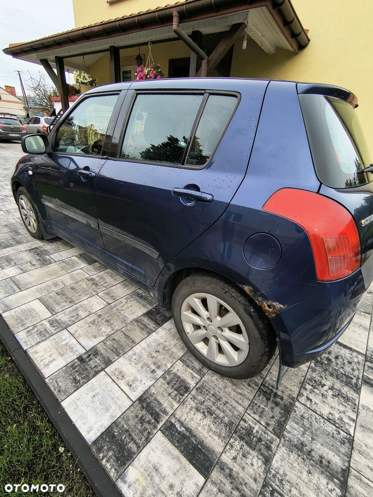 Suzuki Swift - 2