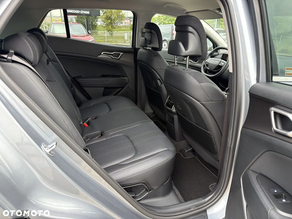 Kia Sportage 1.6 T-GDI HEV Business Line 2WD - 20