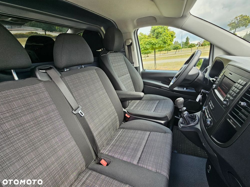 Mercedes-Benz Vito - 32
