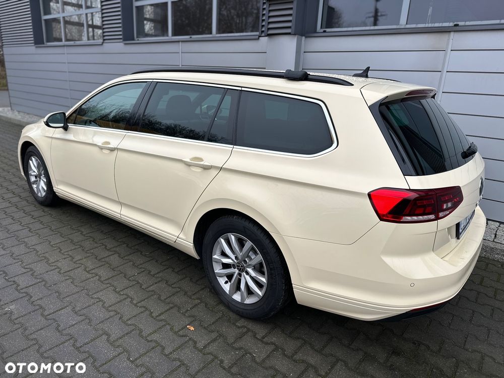 Volkswagen Passat 2.0 TDI SCR - 4