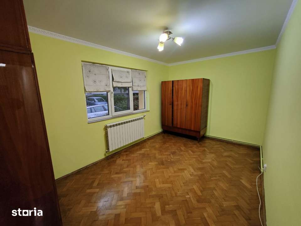 Apartament 3 camere, 69 mp, garaj, pivnita, Manastur, zona Piata Flora — fotografia 2