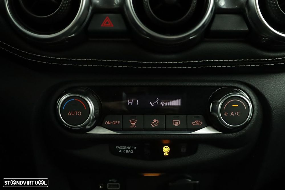 Nissan Juke 1.0 DIG-T N-Connecta - 12