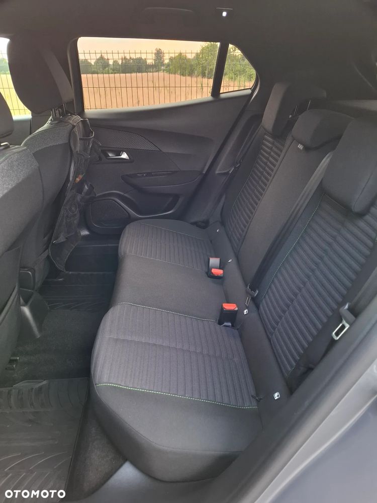 Peugeot 2008 - 9