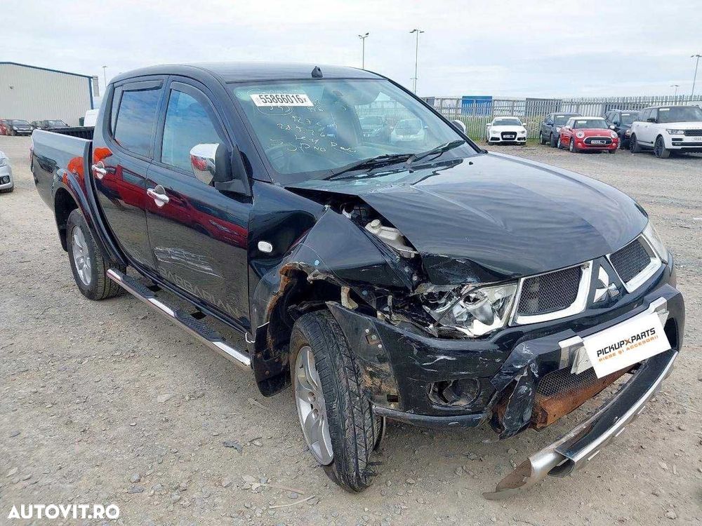 Dezmembrez Mitsubishi L200 2.5 Diesel 2010 - 2