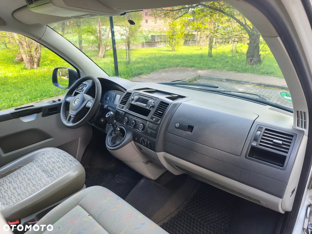 Volkswagen Transporter - 21