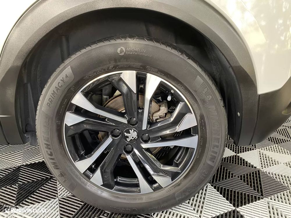 Peugeot e-2008 50 kWh Allure Pack - 16