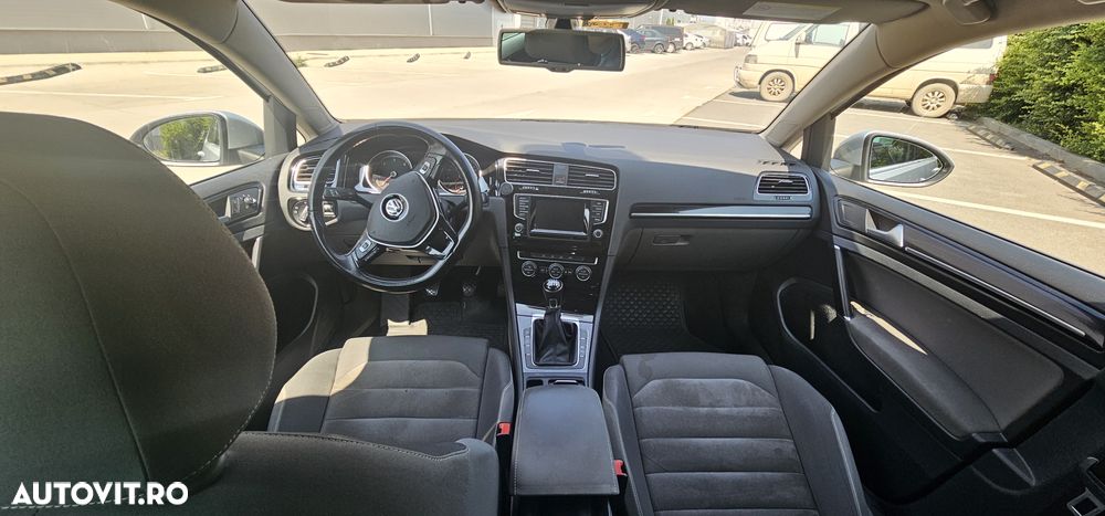 Volkswagen Golf 2.0 TDI BMT Highline - 16