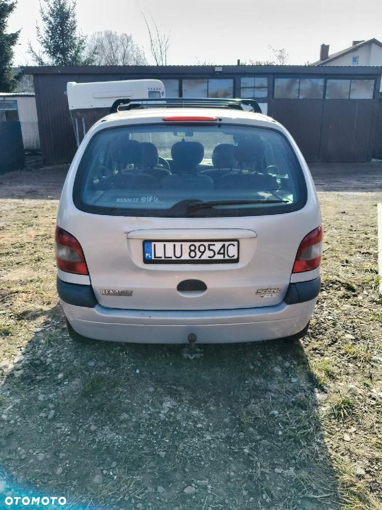 Renault Scenic - 4