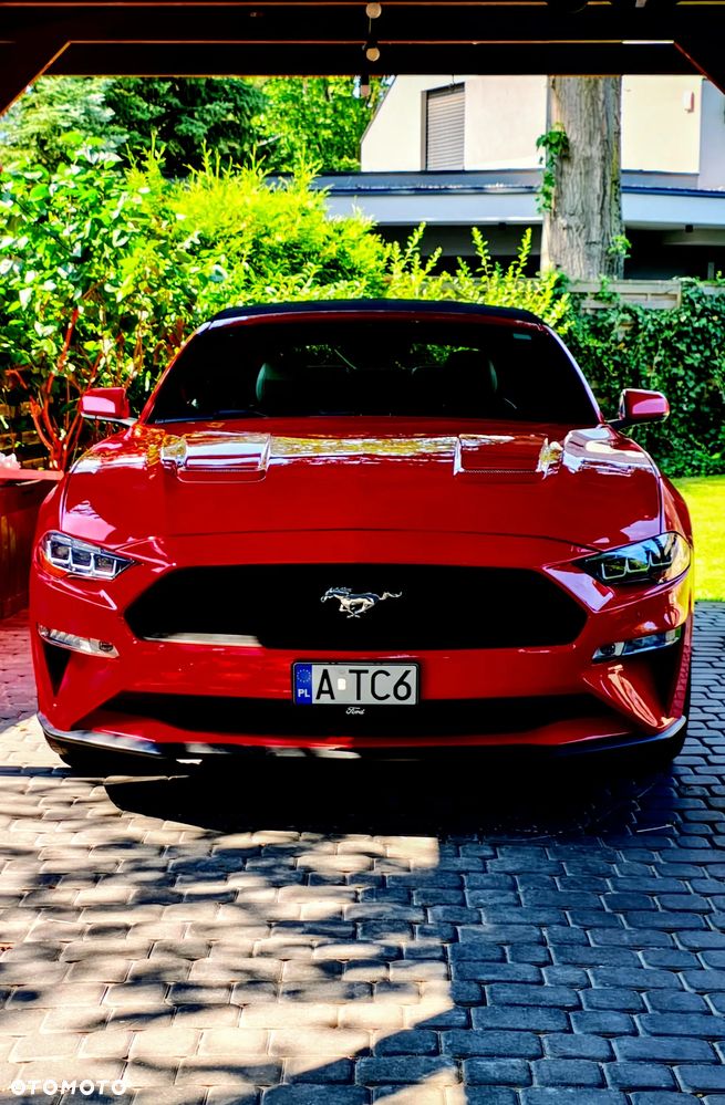 Ford Mustang - 2