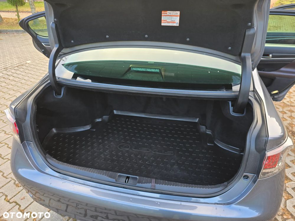 Lexus GS 300h Luxury Line - 14