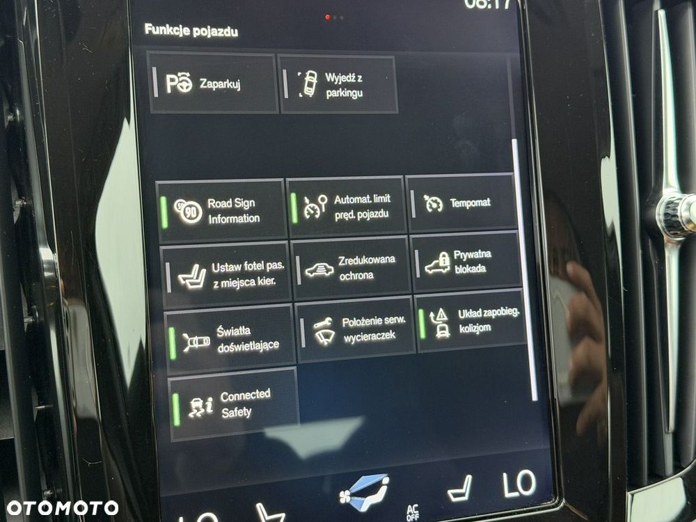 Volvo S90 - 26